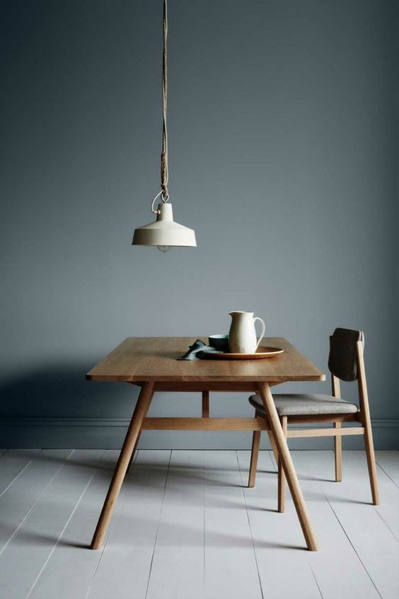 TABLE  VINTAGE-1-16-1